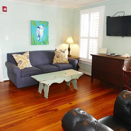 Beachview Inn And Spa-2